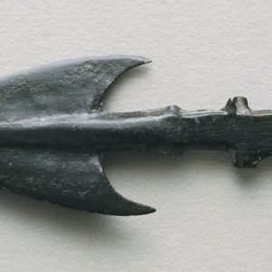 0020. Punta de flecha. Monzón (Huesca). Edad del Bronce, 1800-750 a.C. Inv. 02603