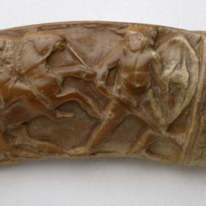0630. Frgamento de mango de cuchillo en marfil. Escenas de amazonomaquia. Caesar Augusta (Zaragoza). Siglo V d.C. Inv. 54277