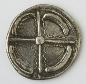 Dracma de Rode (Rosas, Gerona), reverso. Plata. Grecia. 350-250 a.E. Inv. 08004.