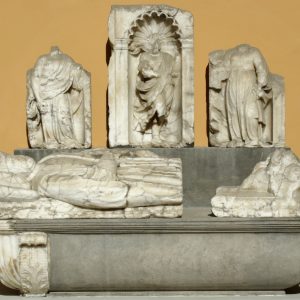 Sepulcro del Vicecanciller Antonio Agustín. Alabastro. Gil Morlanes el joven. Renacimiento. Hacia 1527. Monasterio de Santa Engracia. Zaragoza. Inv. 11162.