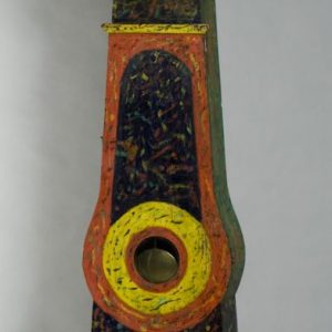 Reloj. Madera y latón. Siglos XIX-XX. Ansó (Huesca). Inv. 36183