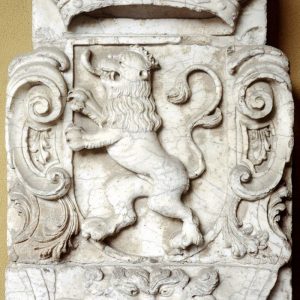 Escudo de armas de la ciudad de Zaragoza. Alabastro. Hacia 1600. Torre nueva. Plaza de San Felipe. Zaragoza. Inv. 11153.