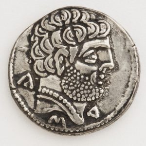 Denario de Turiasu (Tarazona), anverso. Plata. Cultura celtibérica. 100-50 a.E. Inv. 08090.