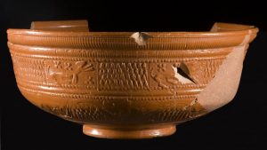 Cuenco. Terra sigillata gálica. 41-54. Colonia Celsa (Velilla de Ebro, Zaragoza). Inv. 48726