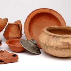 Cerámica romana tardía del Museo de Zaragoza.jpg