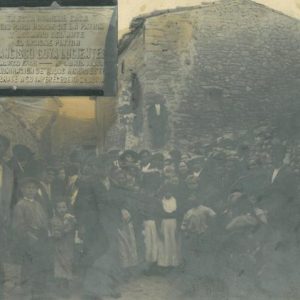 Descubrimiento de la lápida en la casa natal de Goya
