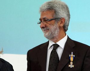 ElDirector del Museo con la Consejera de Educación (Fot. C. Moncín)