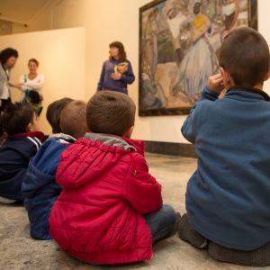 Un paseo por el museo. Descubriendo el color y el movimiento. Foto J. Garrido