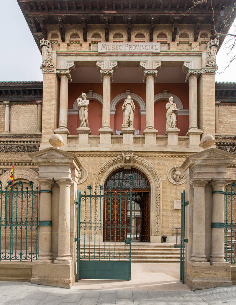 Acceso Museo de Zaragoza