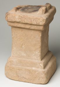 Ara romana de Celsa (Fot. J. Garrido)