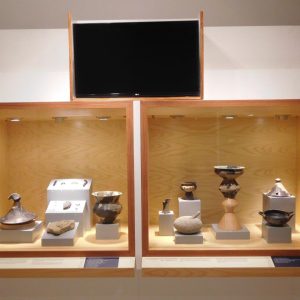 Objetos procedentes del yacimiento del Pueyo de Marcuello en el Museo de Huesca. Foto: Museo de Huesca.